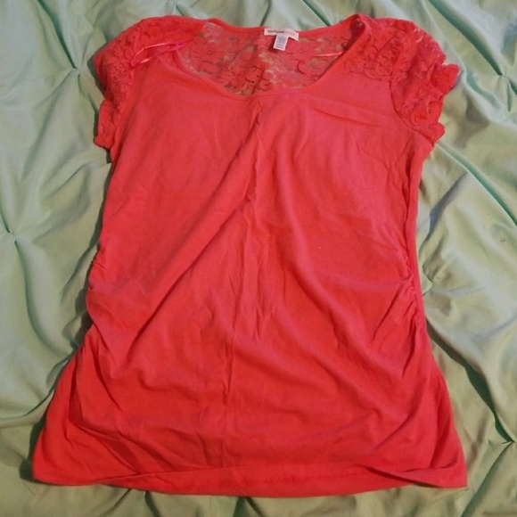 XL Maternity Shirts - Picture 1 of 4